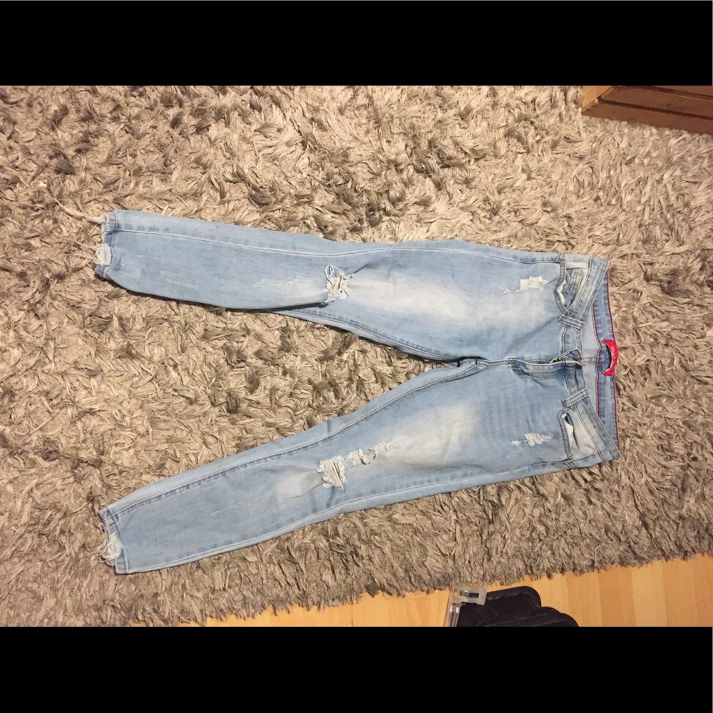 Ripped jeans